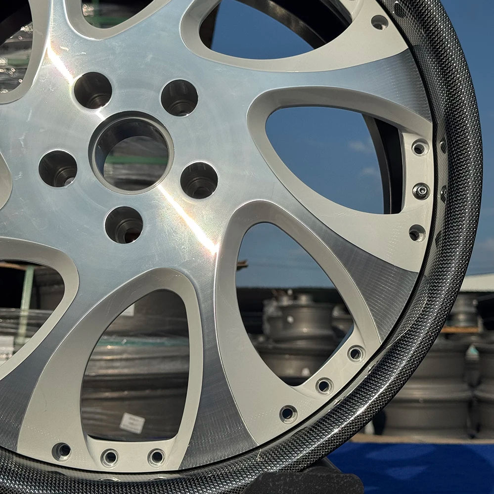 High Quality 19 20 21 22 24 Inch Forged 2-piece Sports Wheels Custom 5x114.3 6061-T6 Alloy Carbon Fiber Wheels for Racing Car