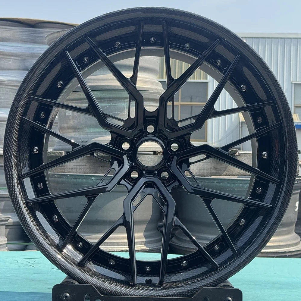 High Quality 19 20 21 22 24 Inch Forged 2-piece Wheel Style Custom 5x114.3 6061-T6 Alloy Carbon Fiber Car Wheels