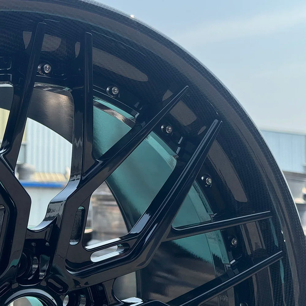 High Quality 19 20 21 22 24 Inch Forged 2-piece Wheel Style Custom 5x114.3 6061-T6 Alloy Carbon Fiber Car Wheels