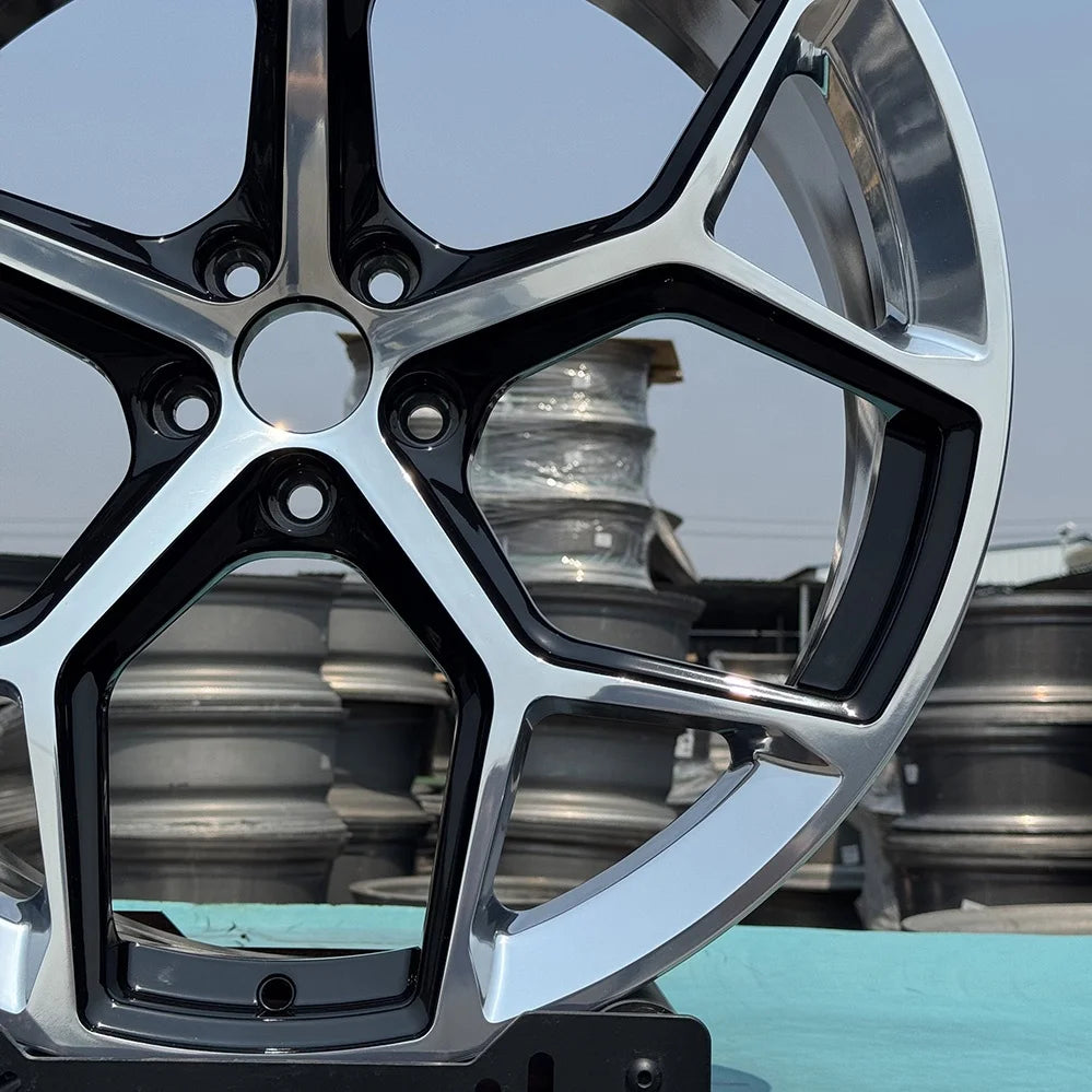 Factory Direct Sales 19 20 21 22 23 24 Inch Forged Racing Car Wheels Custom 5x112 6061-T6 Alloy Car Wheels for Audi S8