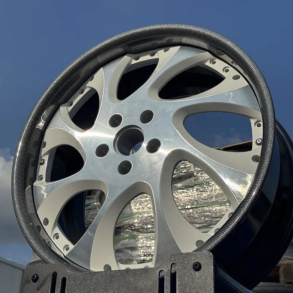 High Quality 19 20 21 22 24 Inch Forged 2-piece Sports Wheels Custom 5x114.3 6061-T6 Alloy Carbon Fiber Wheels for Racing Car